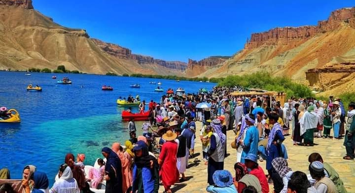 تېر کال نیږدې ۲۸ زره بهرنیو سیلانیانو افغانستان ته تګ راتګ کړی