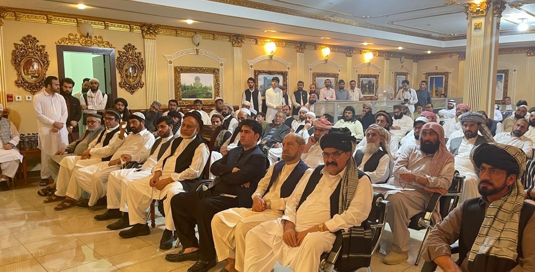 اماراتو کې افغانانو لپاره د الکترونیکي تذکرو وېش څانګه پرانېستل شوه