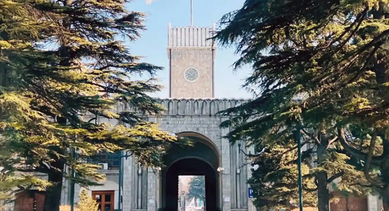 سرپرست حکومت: امريکا ۱۷۰۰ ځلې د دوحې له تړونه سرغړونه کړې