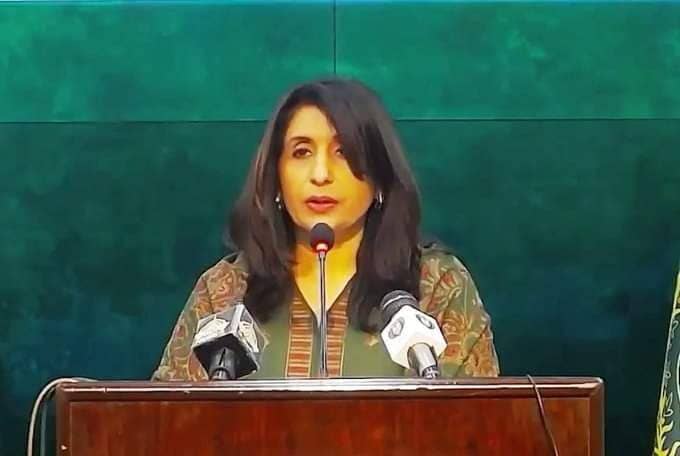ممتاز زهرا بلوچ: ټول ناقانونه کډوال دې خپلو هېوادونو ته لاړ شي