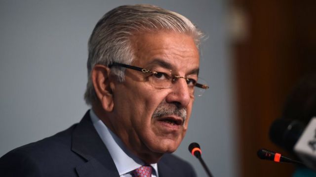 خواجه آصف: د پاکستان د امنيت ضمانت پر افغان حکومت فرض دی