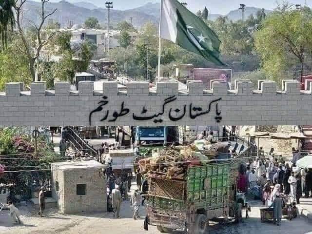 پاکستان کې بند پاتې افغانان هېواد ته په تذکرو راتللی شي