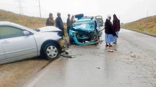 سمنګان کې د ترافیکي پېښې له امله اته تنه ټپیان شوي