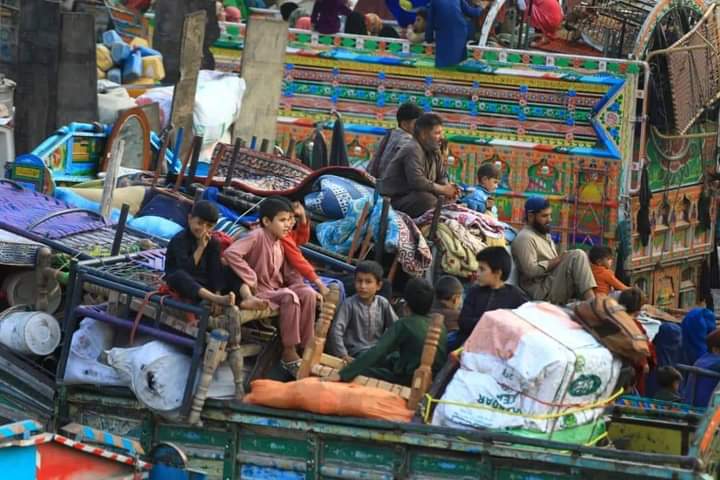 سرپرست حکومت: نويو راغلو کډوالو ته د استوګنې لپاره ځمکې ورکوو