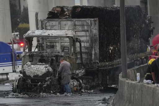 مکسیکو کې د ګازو ټانکر چاودنې له ۵۷ تنه ټپیان شوي