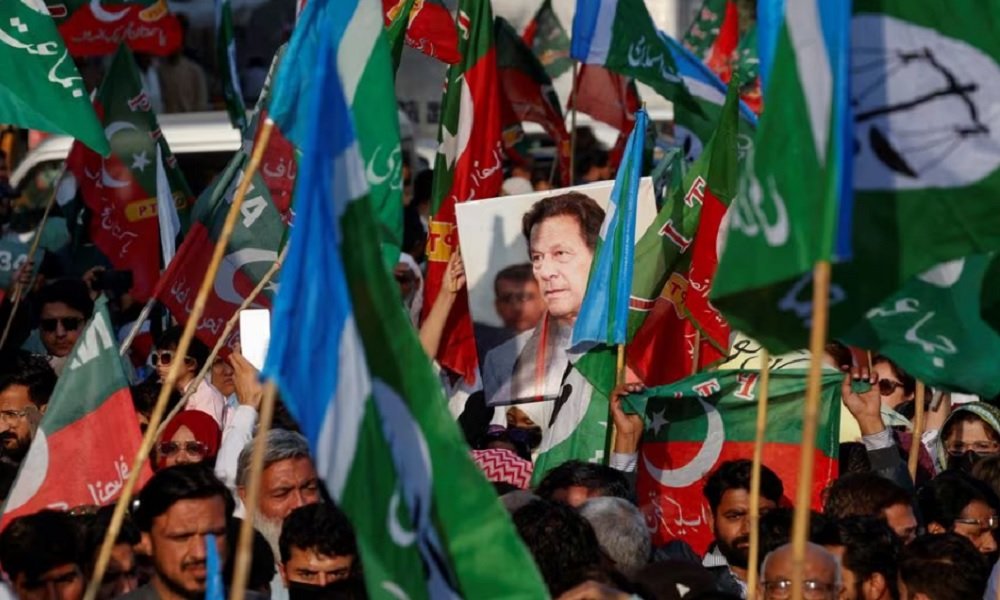 تحریک انصاف ګوند: د شهباز شریف حکومت د پردیو لاسپوڅی دی