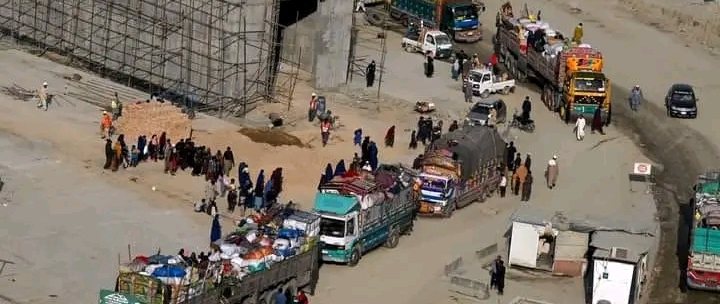 تېره ورځ هېواد ته ۱۰۸ کډوالې کورنۍ راستنې شوي