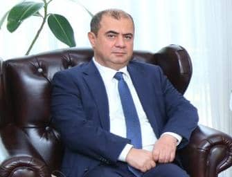 د بهرنیو چارو وزارت مرستیال شېر محمد عباس ستانکزي د ازاربایجان هېواد له سفیر سره کتلي