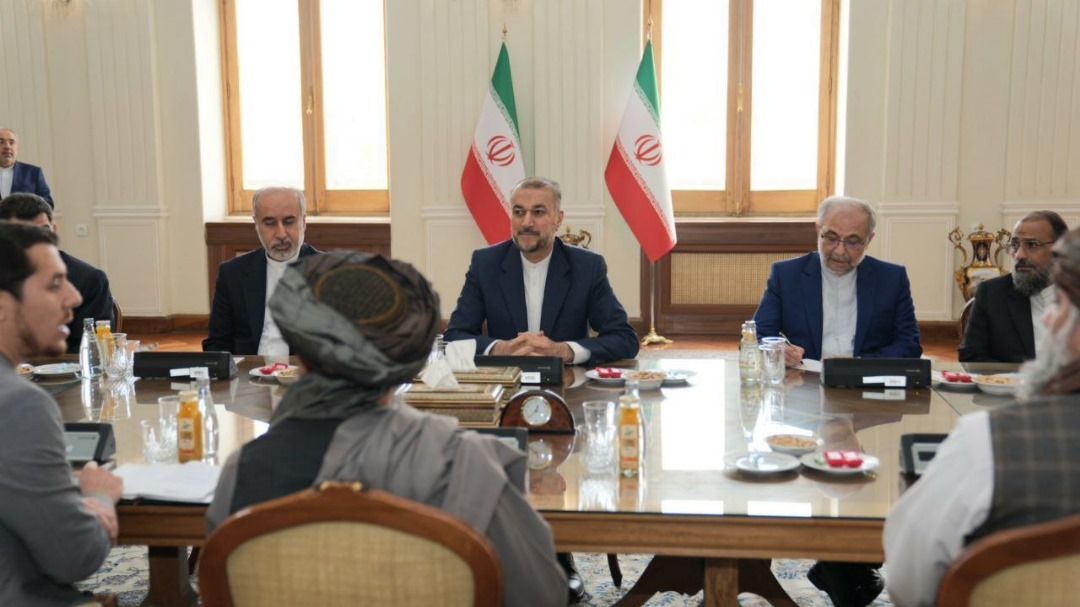 اقتصادي مرستيال: غواړو د ايران له لارې صادرات او واردات زيات کړو
