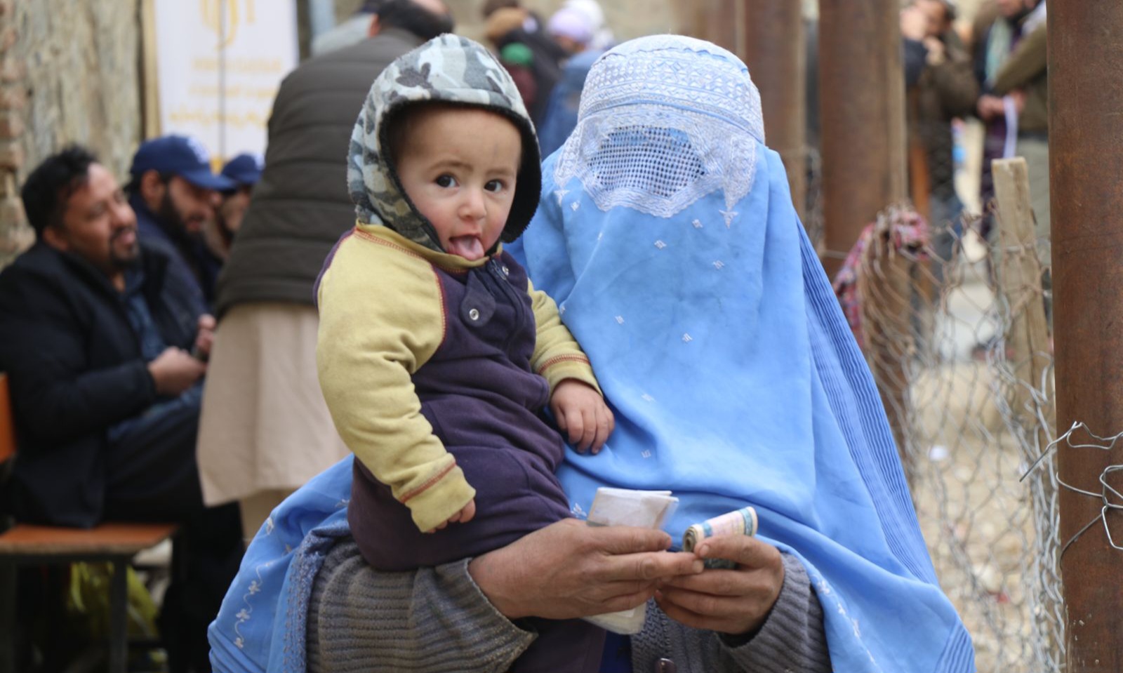 یونیسف: افغانستان کې مو له شاوخوا ۳۰۰۰ کورنیو سره مرسته کړې